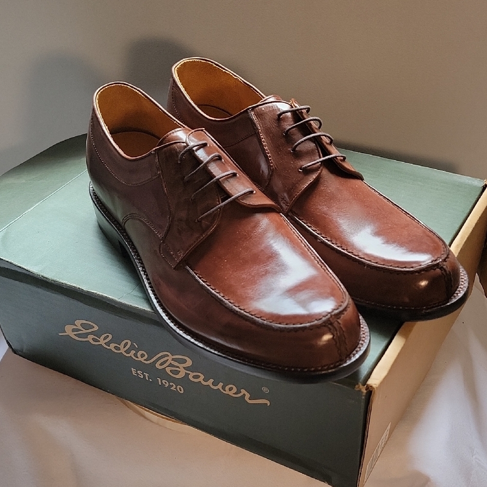 Eddie Bauer Men's Dark Brown Leather Oxfords